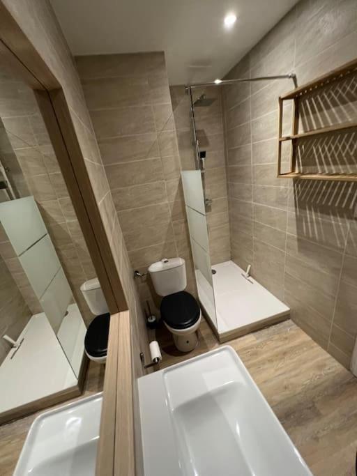 Tres Bel Appartement Neuf Avignone Esterno foto